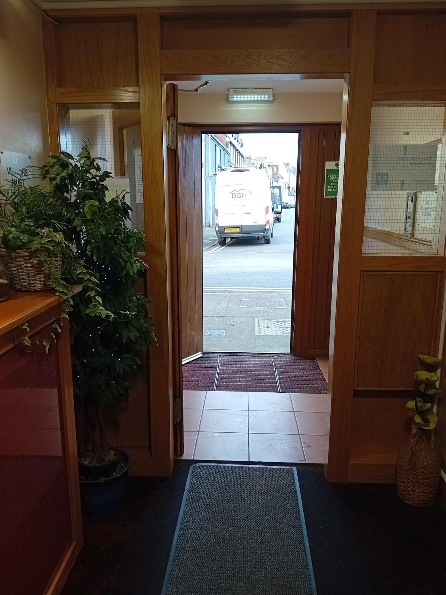 Quay Head View Aparthotel Stranraer Esterno foto